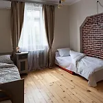 Centrally Located Vintage Flat